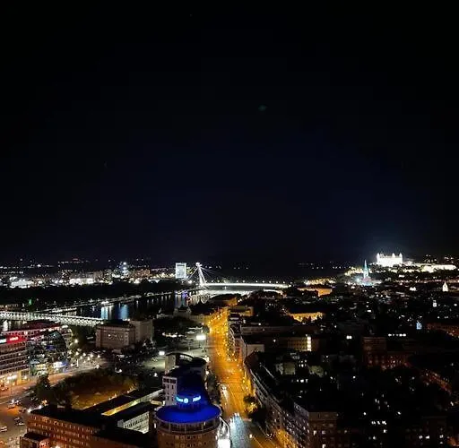 Διαμέρισμα Sky-park Flat&parking *